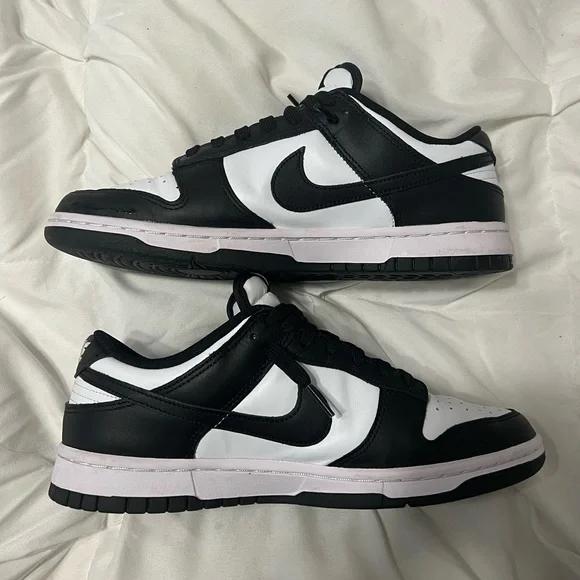 Nike Dunk Low “panda” - Picture 7 of 8